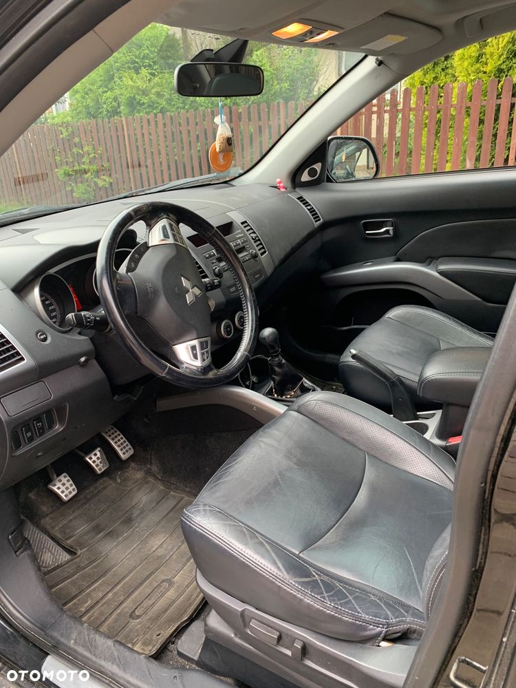 Mitsubishi Outlander 2.0 DID Instyle - 7