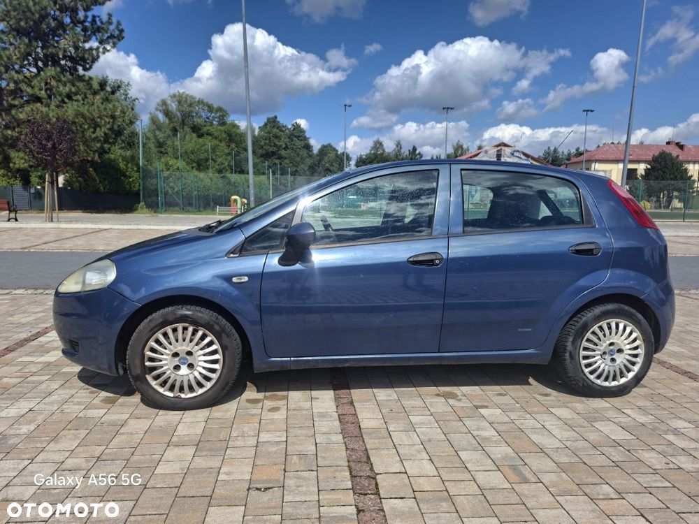 Fiat Grande Punto - 2