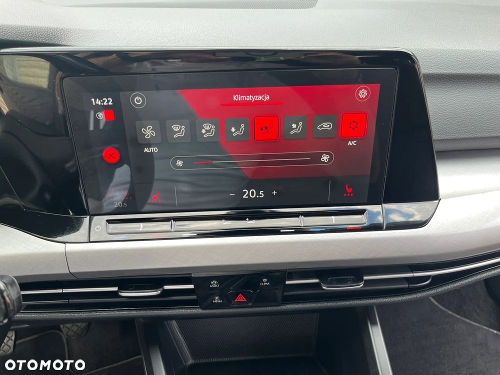 Volkswagen Golf 2.0 TDI Life - 12