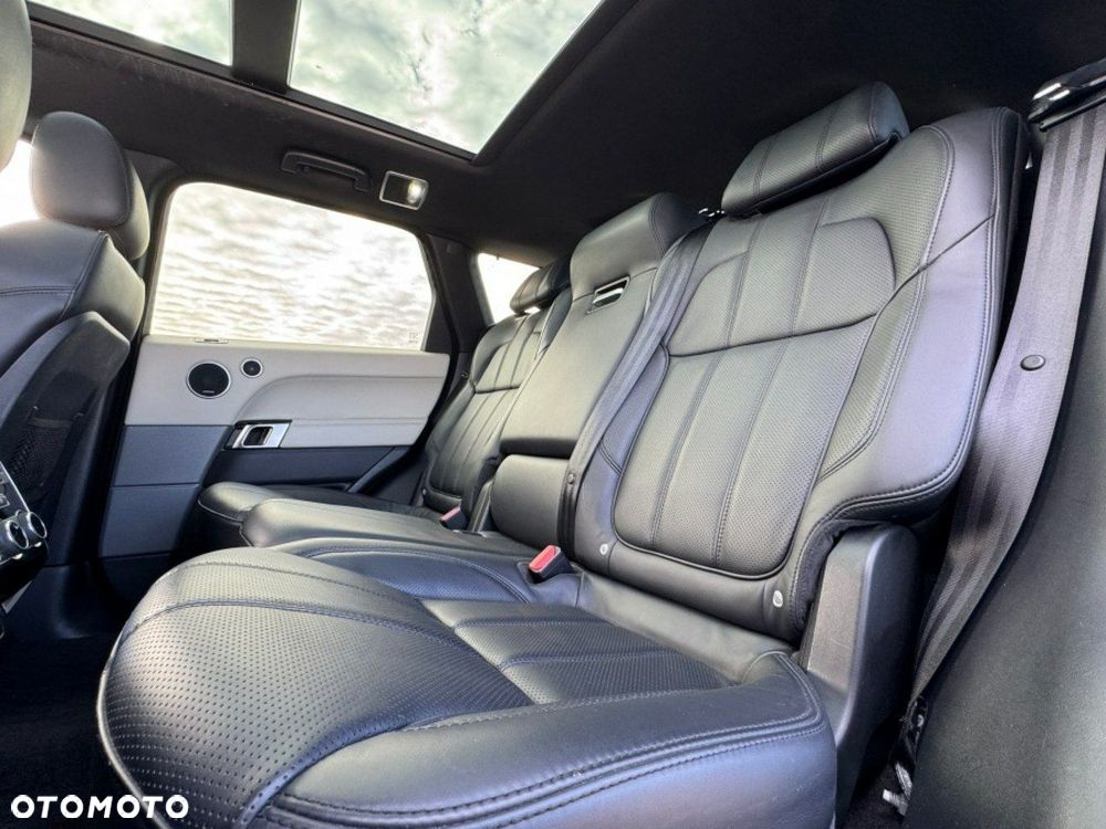 Land Rover Range Rover Sport - 21