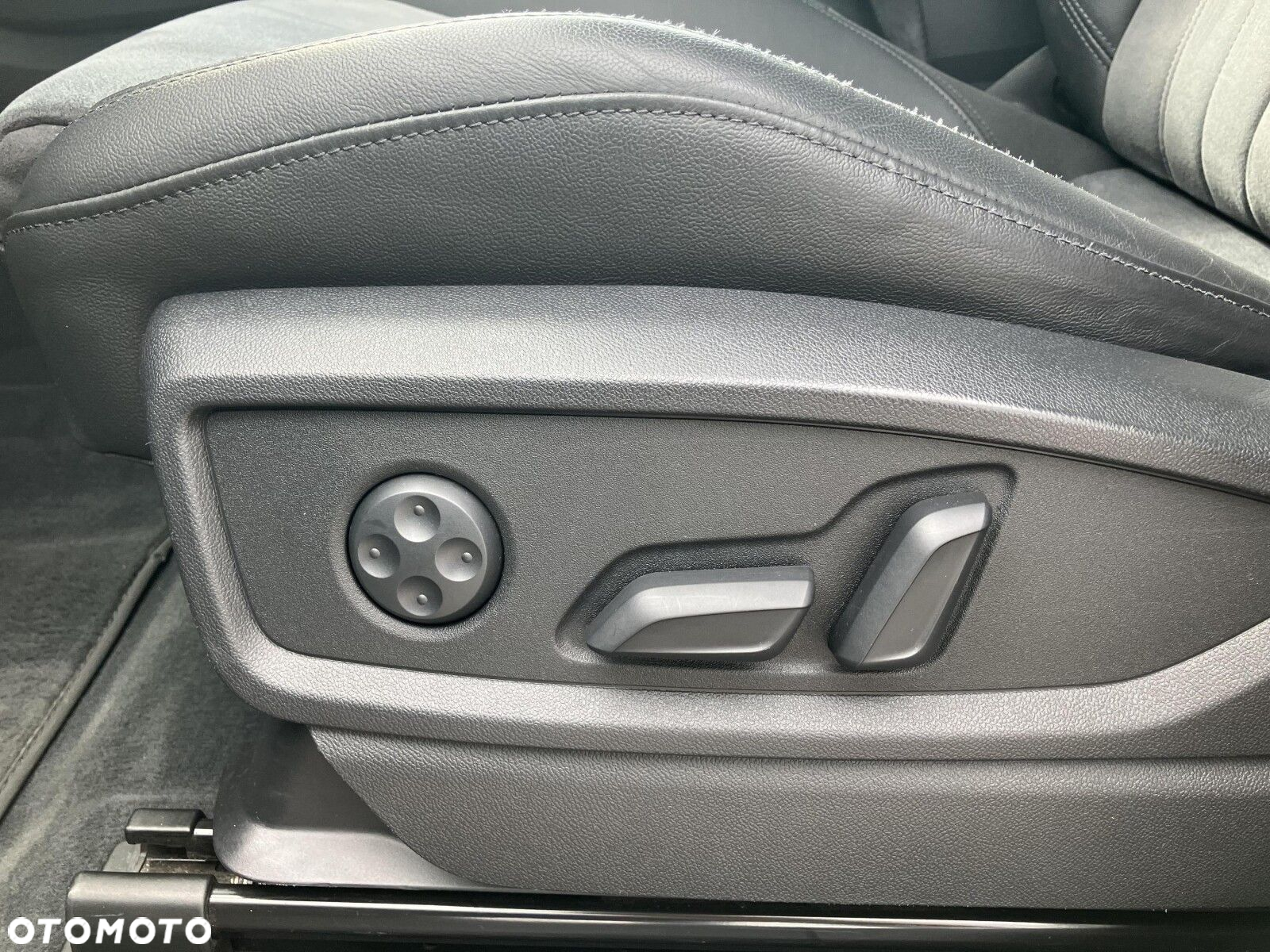 Audi Q5 Sportback - 11