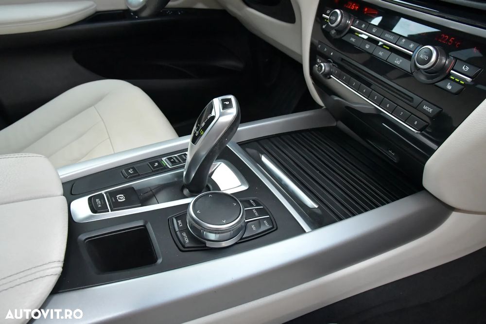 BMW X5 xDrive30d - 32