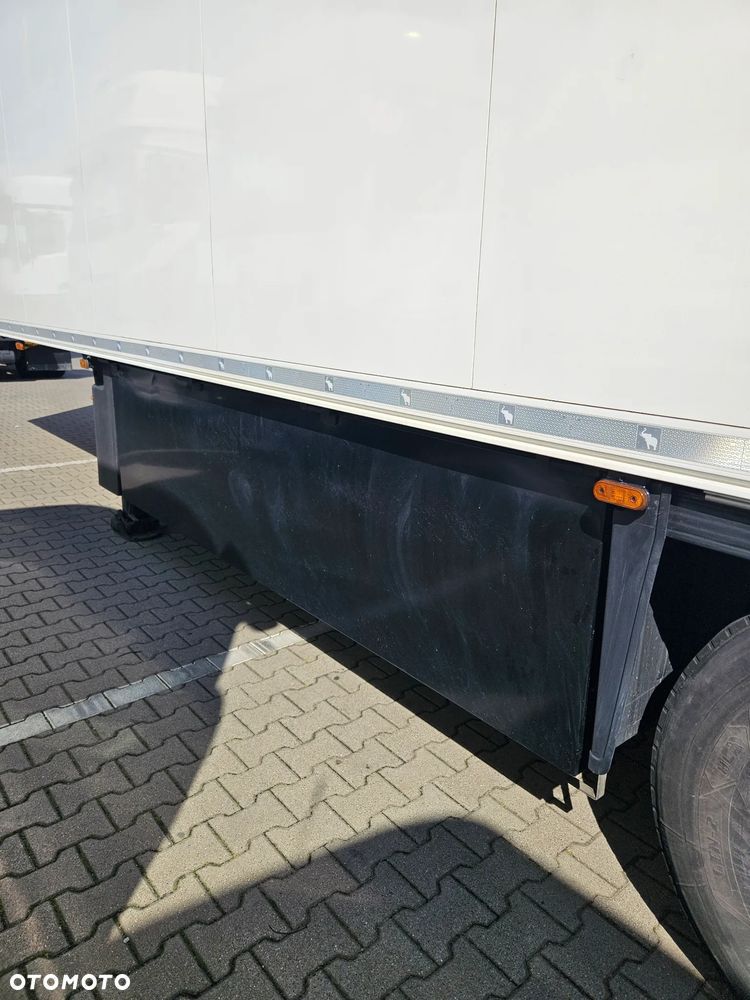 Schmitz Cargobull SCB S3B STOCK 33216 - 12