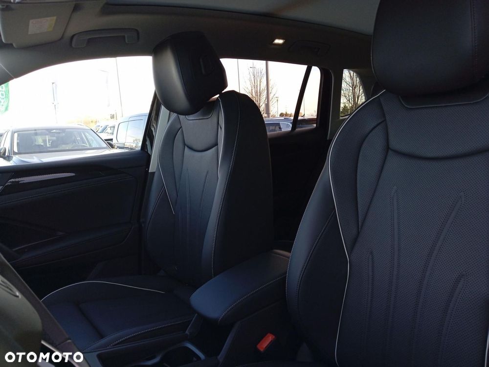 Volkswagen Tiguan - 18