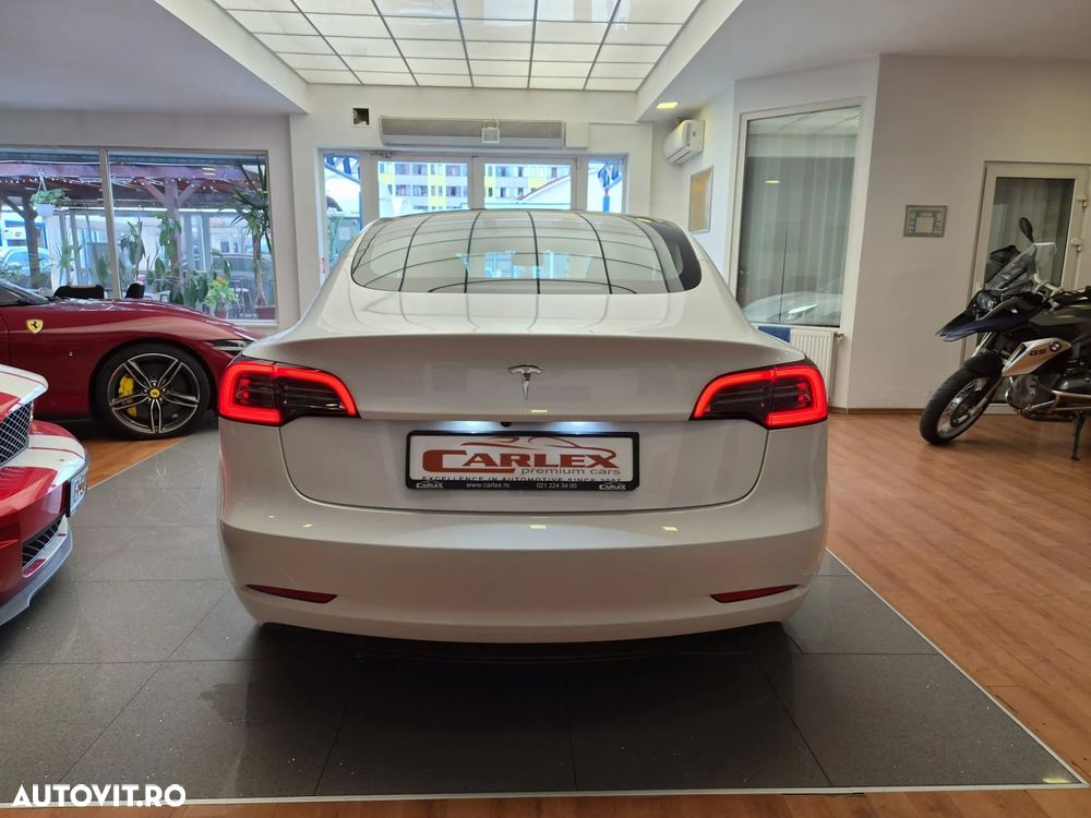 Tesla Model 3 RWD - 7