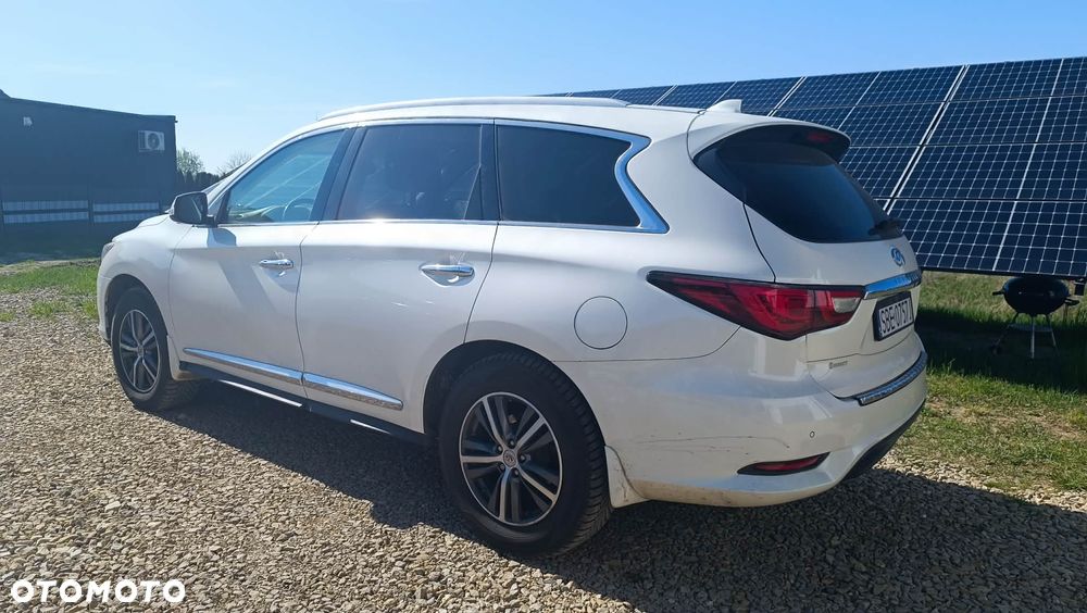 Infiniti QX60 - 13