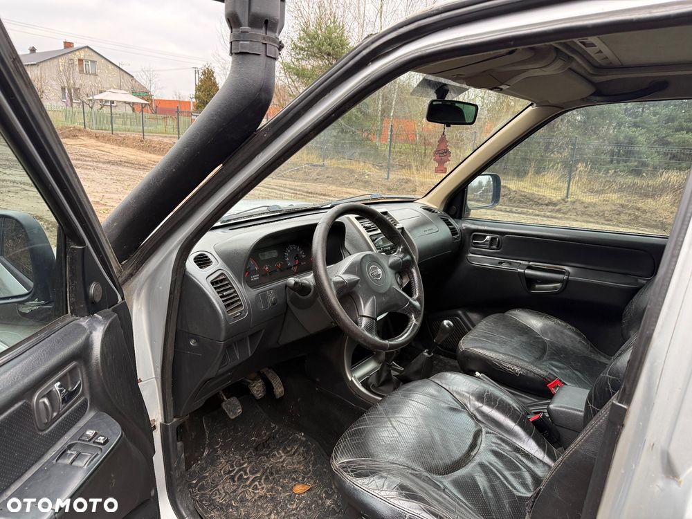 Nissan Terrano 3.0 Di Luxury - 7