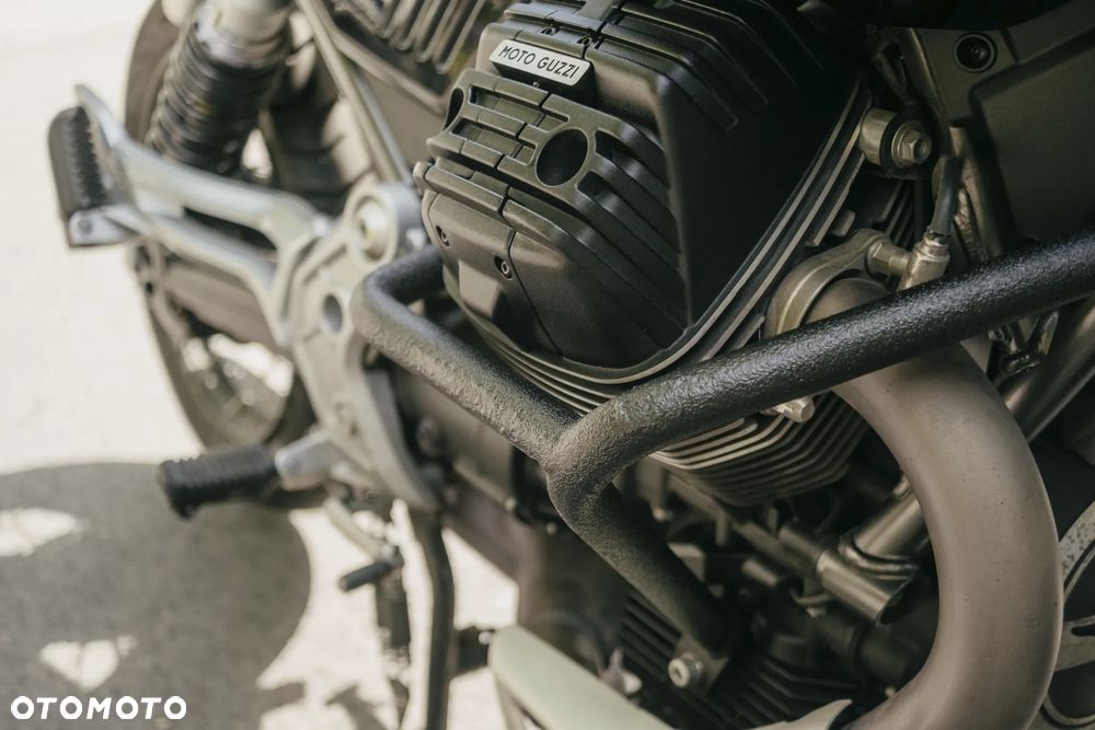 Moto Guzzi V85 - 5