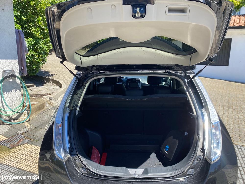 Nissan Leaf - 6