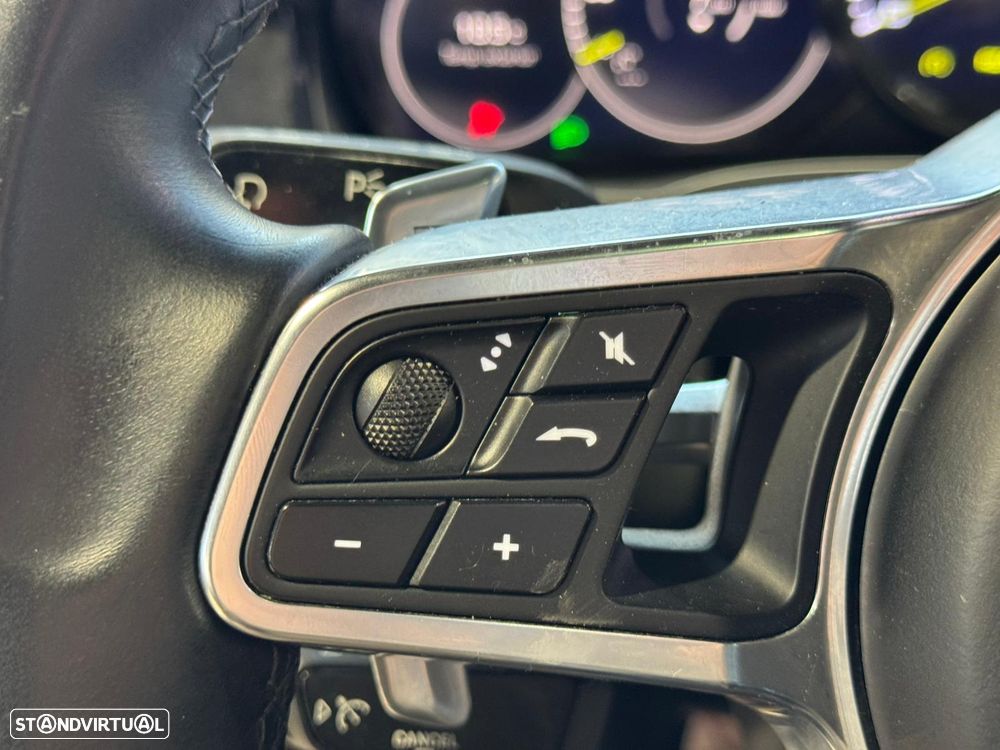 Porsche Cayenne E-Hybrid Platinum Edition - 20
