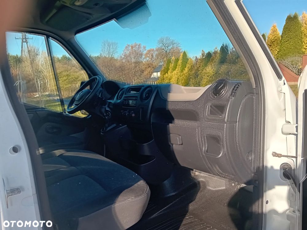 Opel Movano  jak master - 7