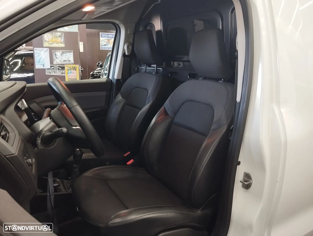 Renault Express 1.5 Blue dCi Confort - 11