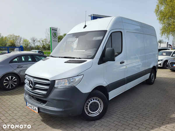 Mercedes-Benz Sprinter 311 Standard FWD