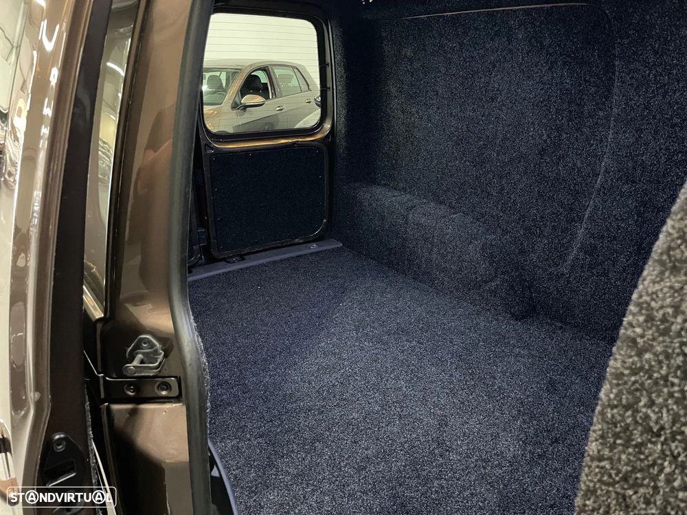 VW CADDY 2.0 TDI DSG 140CV LONGA - 13