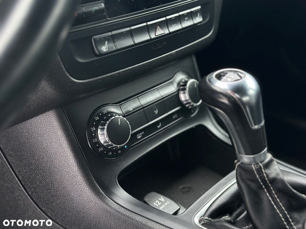 Mercedes-Benz Klasa B 180 (BlueEFFICIENCY) - 19
