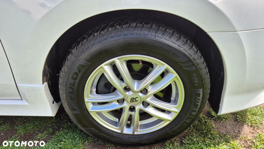 Hyundai i30 1.4 Comfort EU5 - 21
