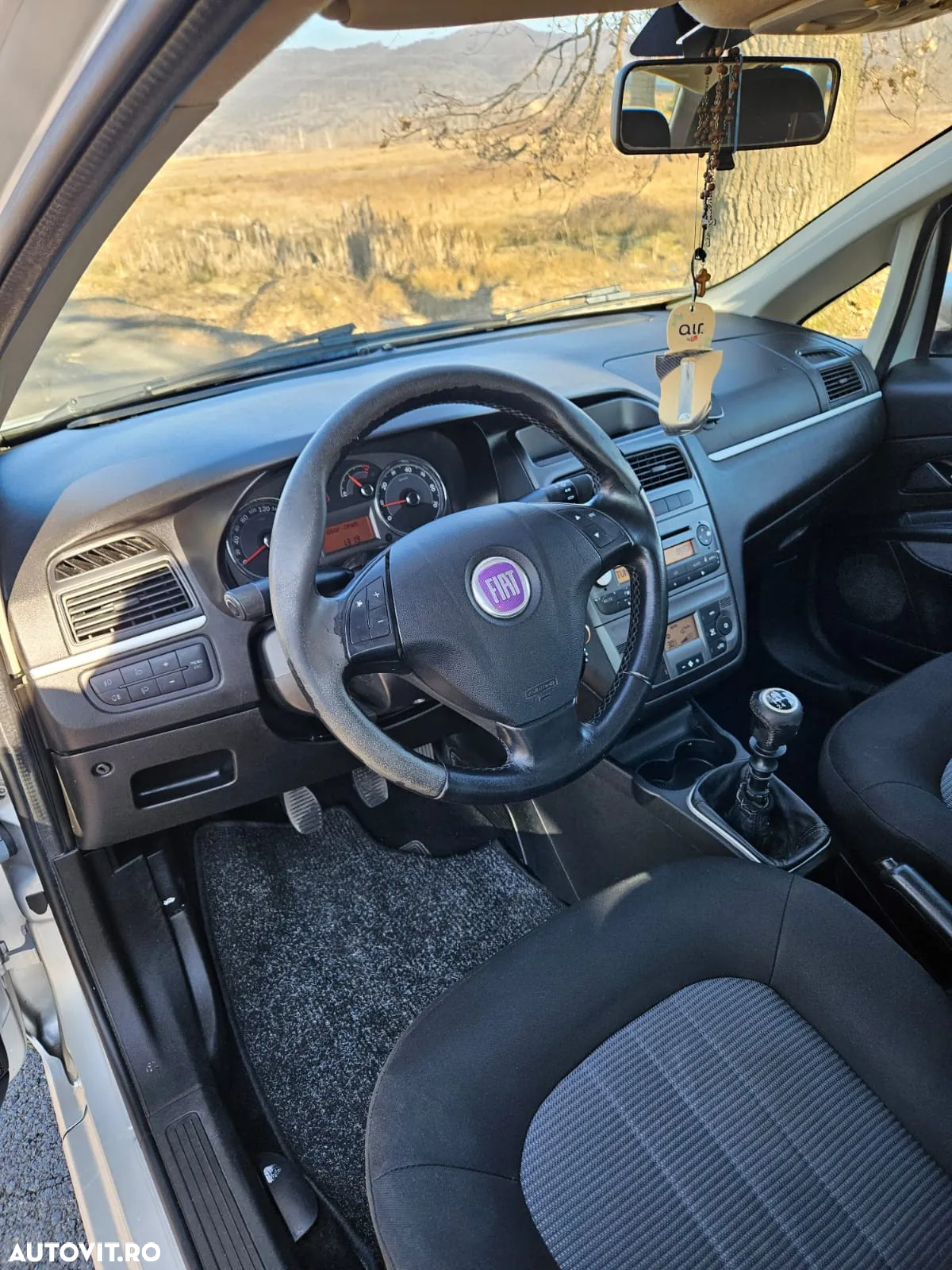 Fiat Linea 1.4 Dynamic - 6