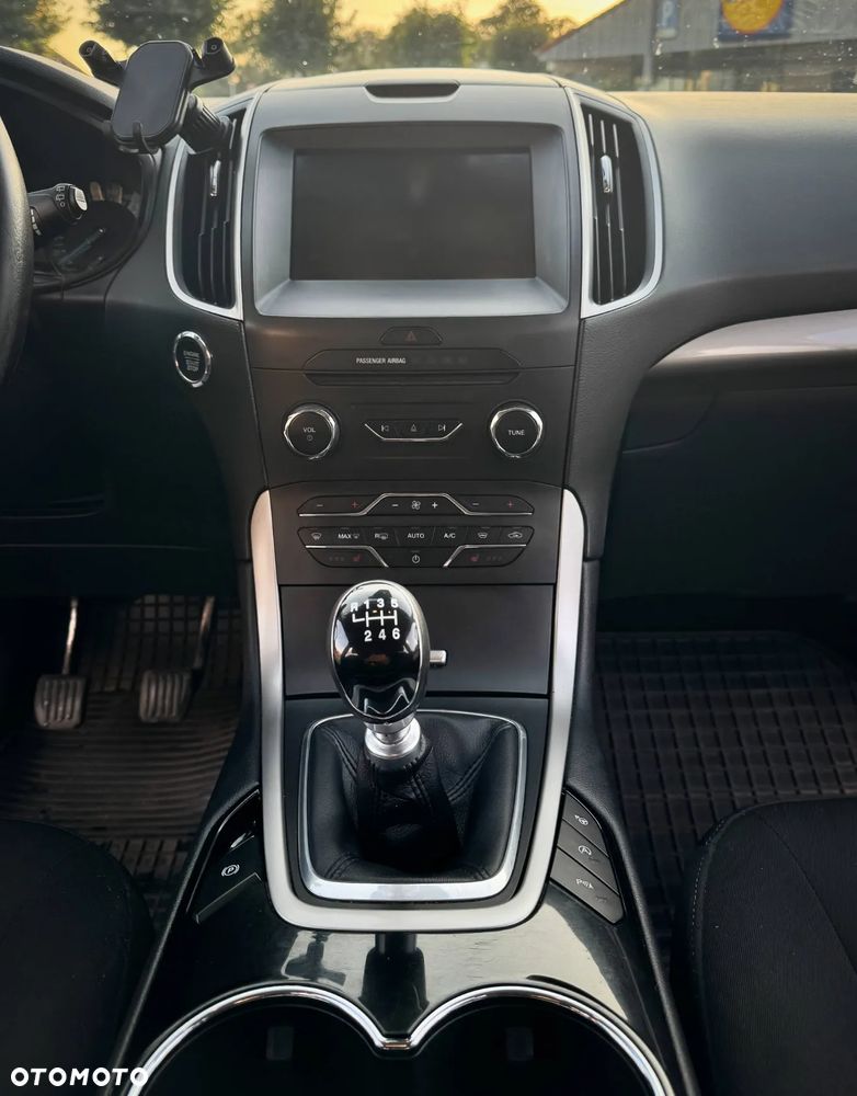 Ford Galaxy 2.0 TDCi Titanium - 15