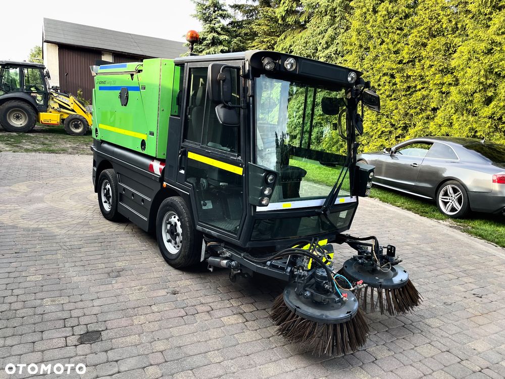 Schmidt Swingo Compact CS 256   200 + Zamiatarka drogowa  zamiatarka chodnikowa uliczna  Swingo 200 +    Super stan 2019 rok - 3