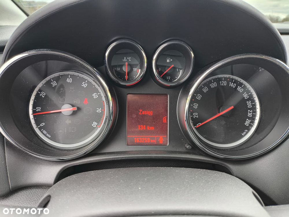 Opel Astra 1.4 T Active EU6 - 19