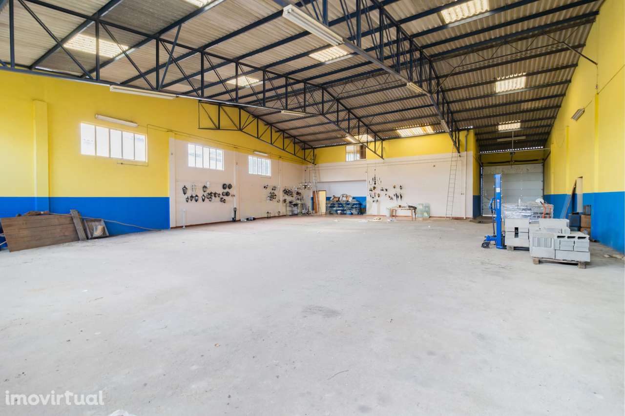 Pavilhão Industrial - Grande imagem: 2/16