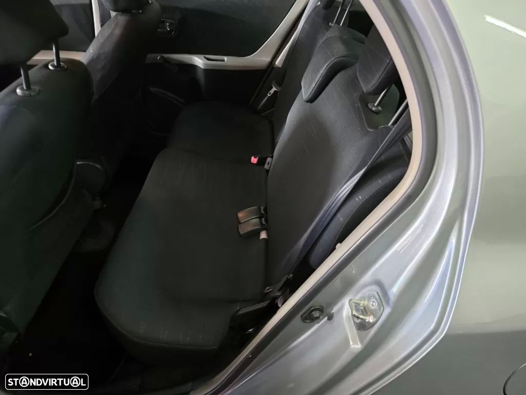 Toyota Yaris 1.0 VVT-i Rock in Rio 08 - 9