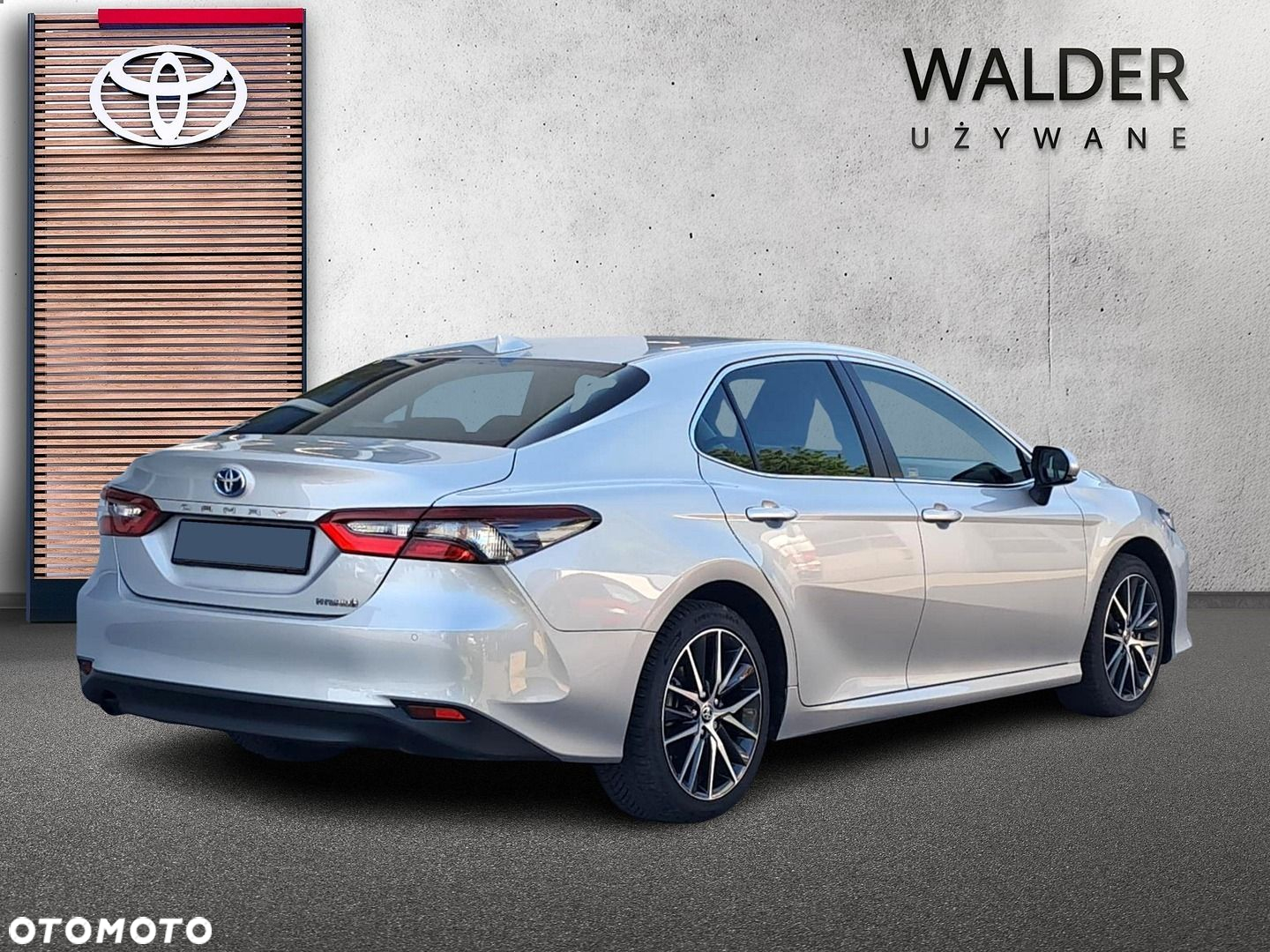 Toyota Camry 2.5 Hybrid Prestige CVT - 5