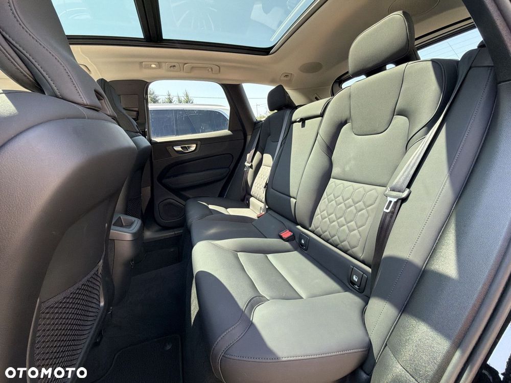 Volvo XC 60 - 16