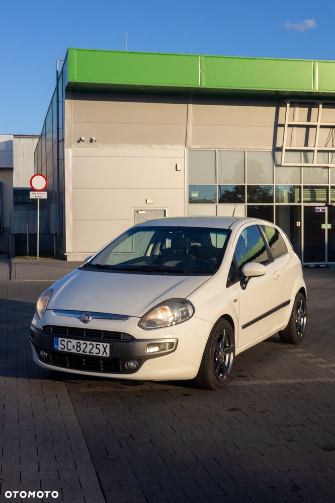Fiat Punto 1.4 Easy S&S - 3