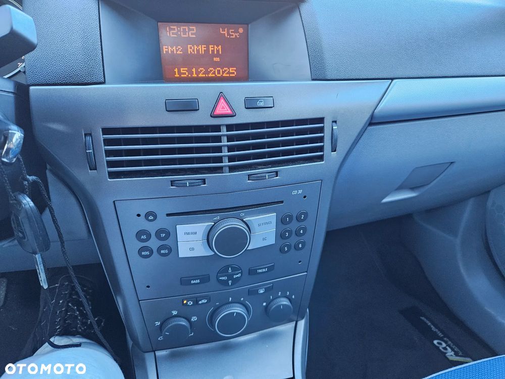 Opel Astra 1.6 Edition - 15