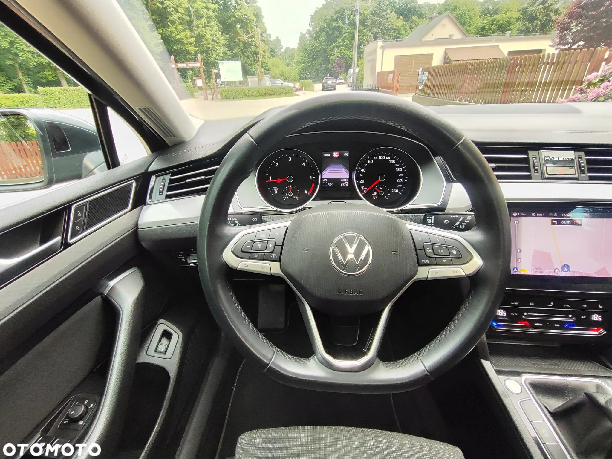 Volkswagen Passat Variant 2.0 TDI (BlueMotion Technology) Comfortline - 11