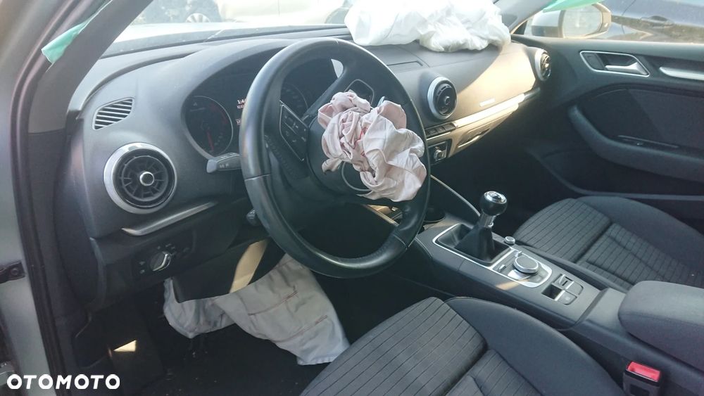 Audi A3 Sportback - 19