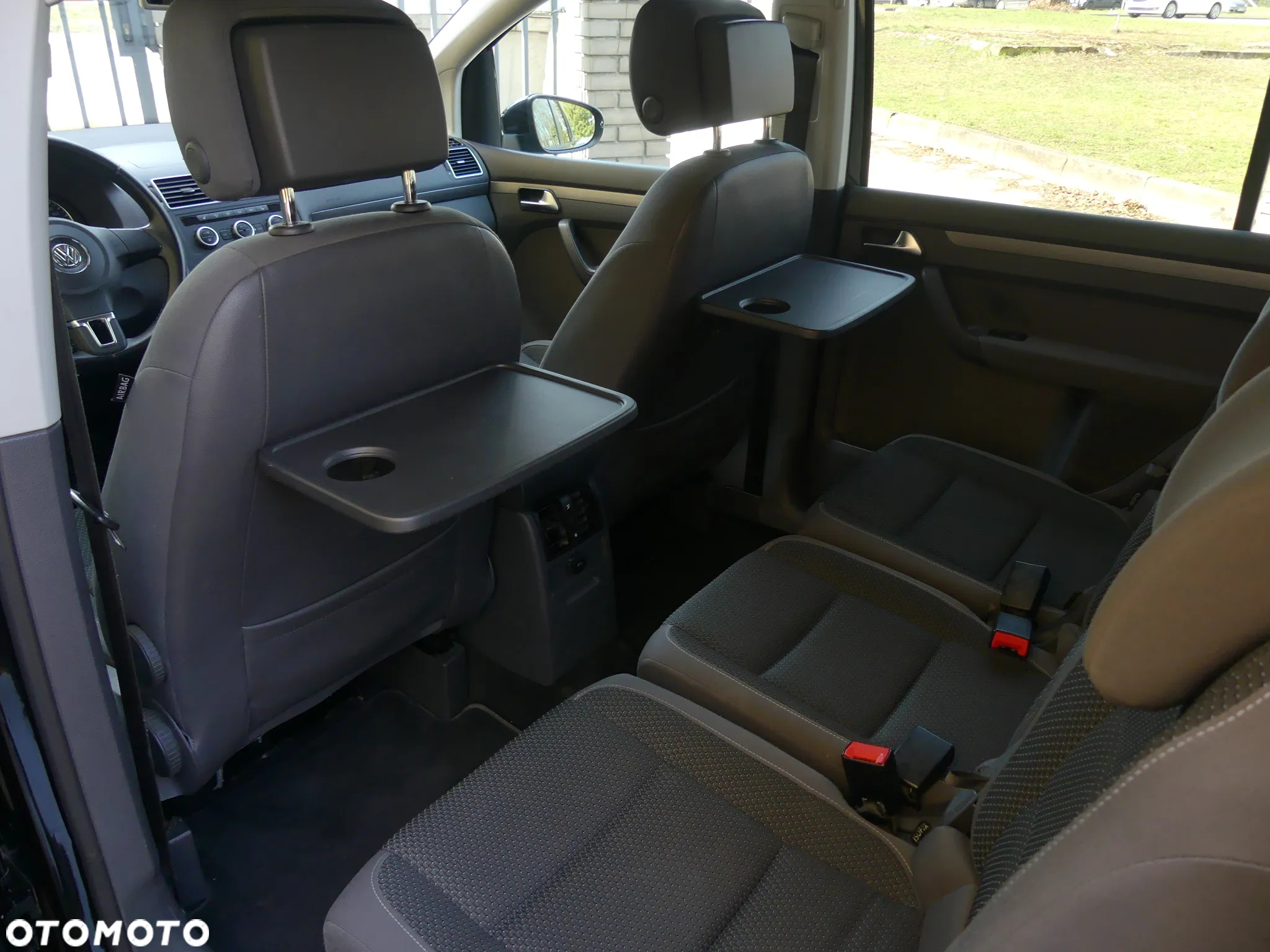 Volkswagen Touran 1.6 TDI DPF BlueMot Comfortline - 11