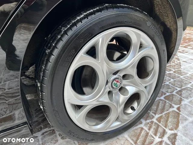 Alfa Romeo Giulietta 1.6 JTDM 16V TCT B-Tech - 22