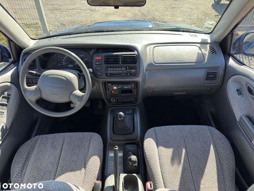 Suzuki Grand Vitara 2.0 TD Comfort - 20