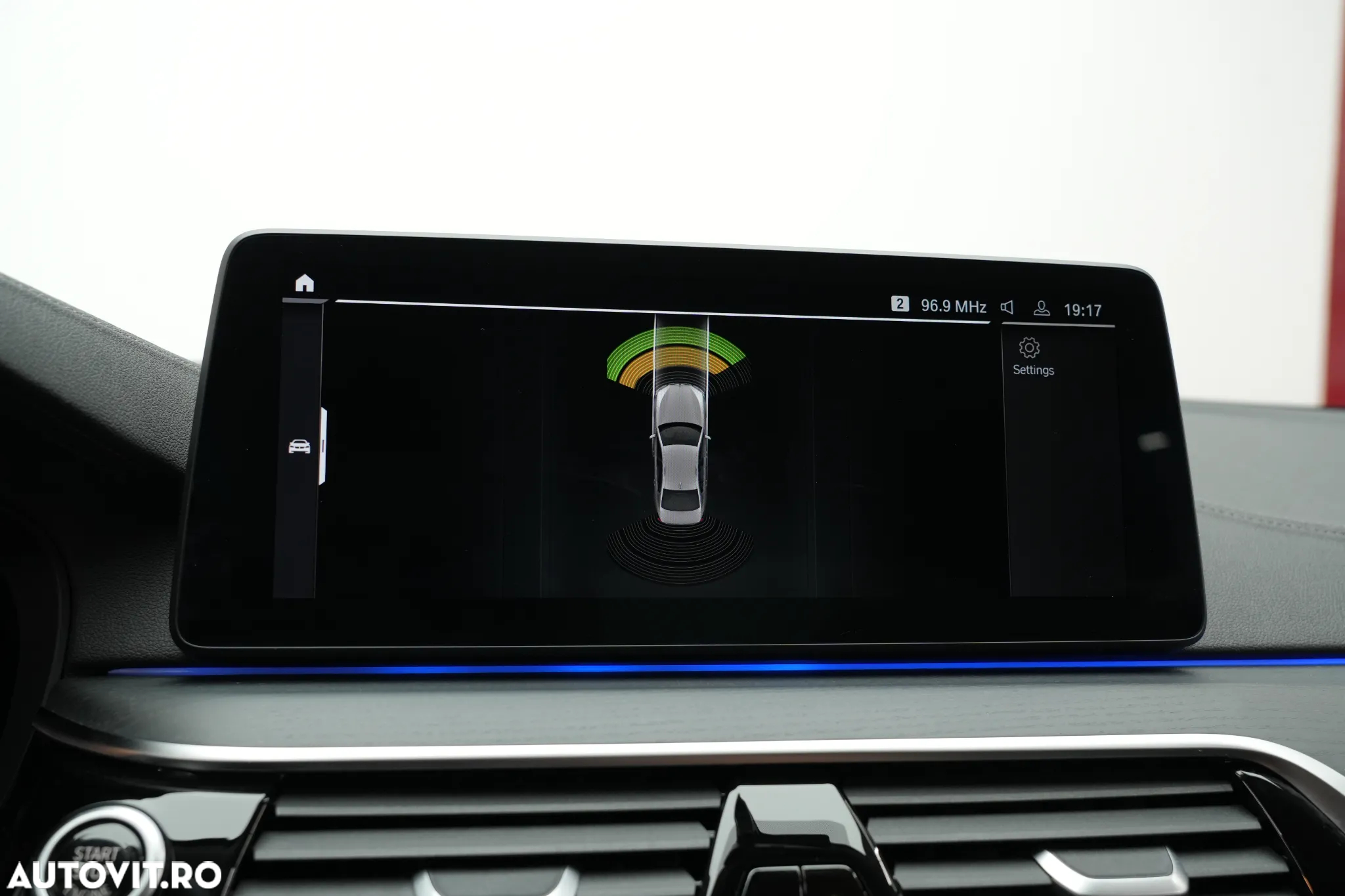 BMW Seria 5 520d Aut. Luxury Line - 21
