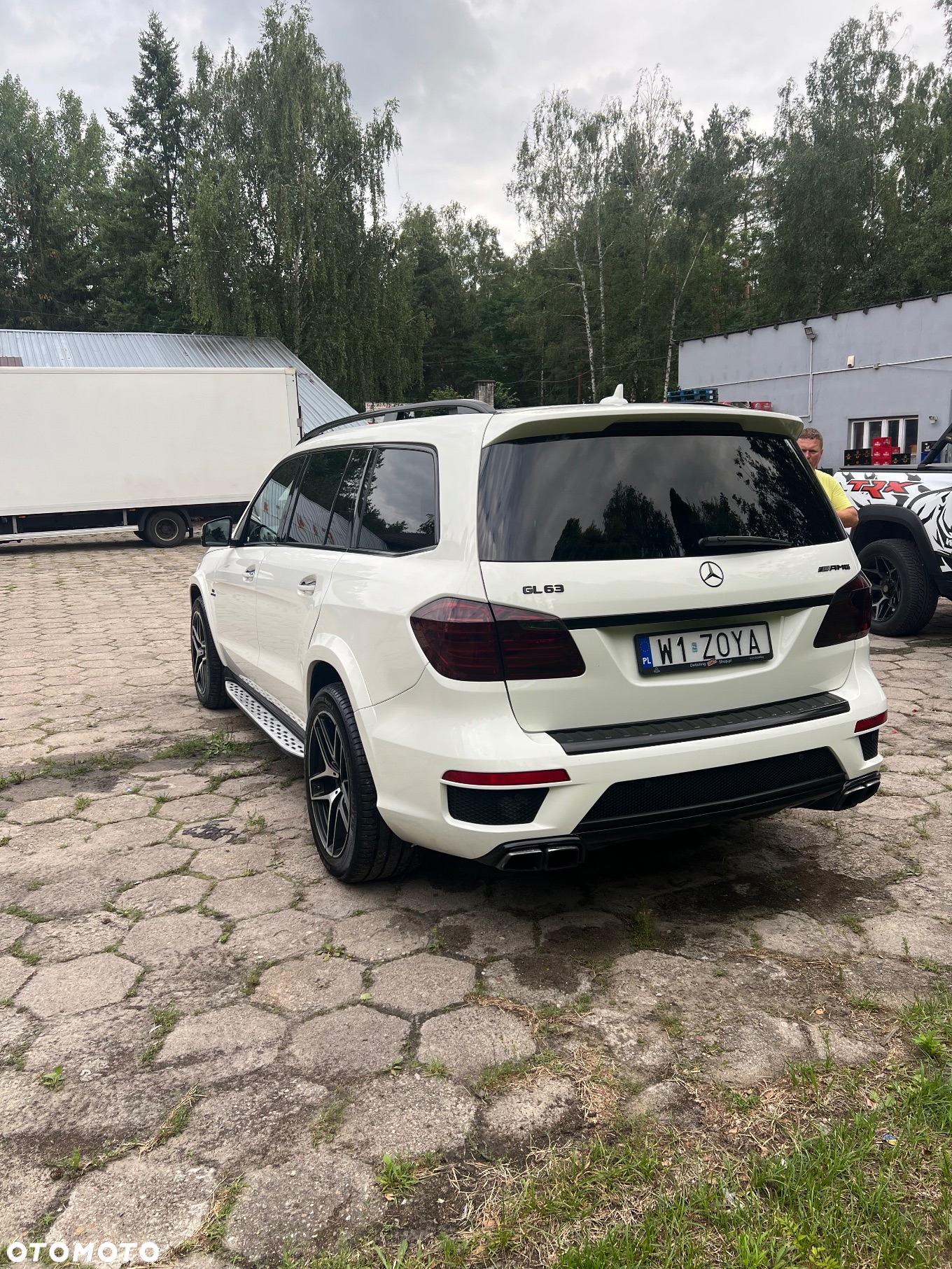Mercedes-Benz GL 63 AMG - 21