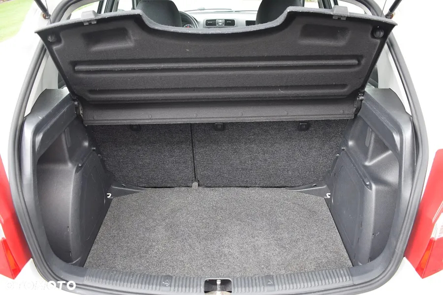 Skoda Fabia 1.2 12V Classic + - 10