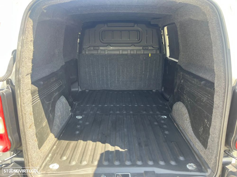 Opel Combo 1.5 102cv 3 LUG - LONGA - AC - IVA DEDUTÍVEL - 14