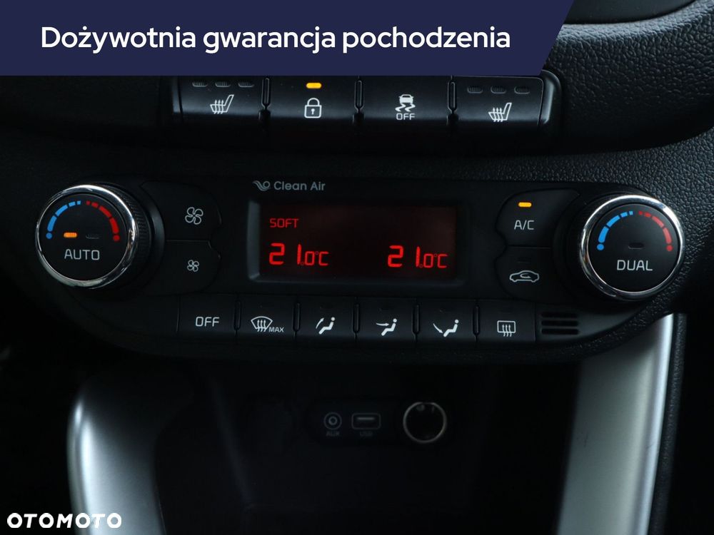 Kia Ceed - 21