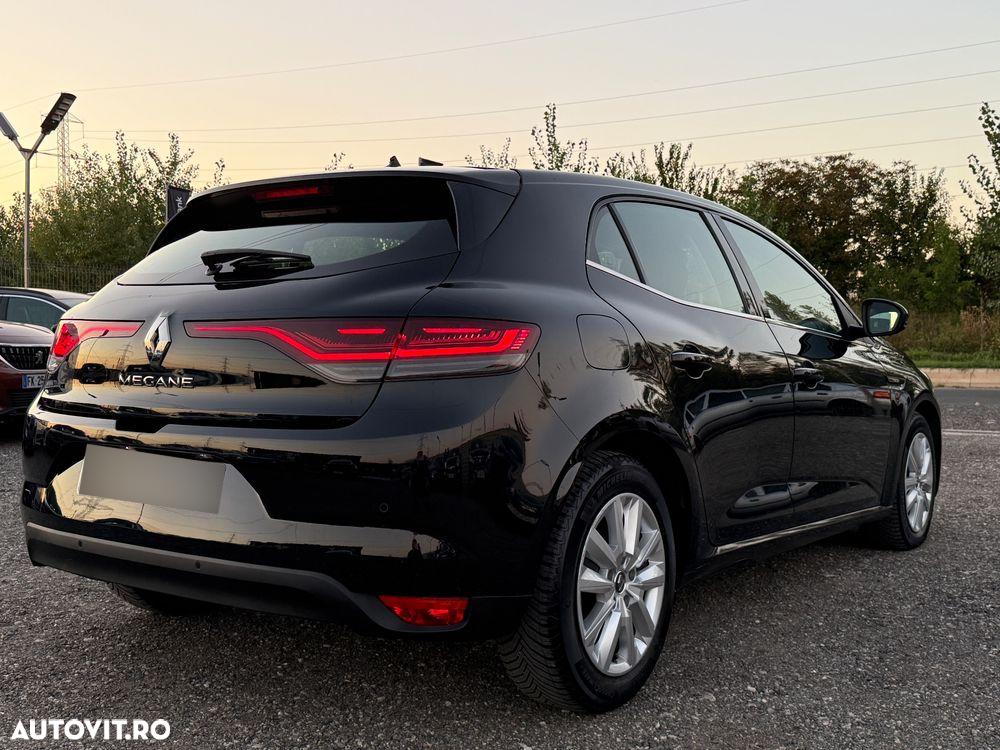 Renault Megane Grandtour BLUE dCi 115 EDC INTENS - 9