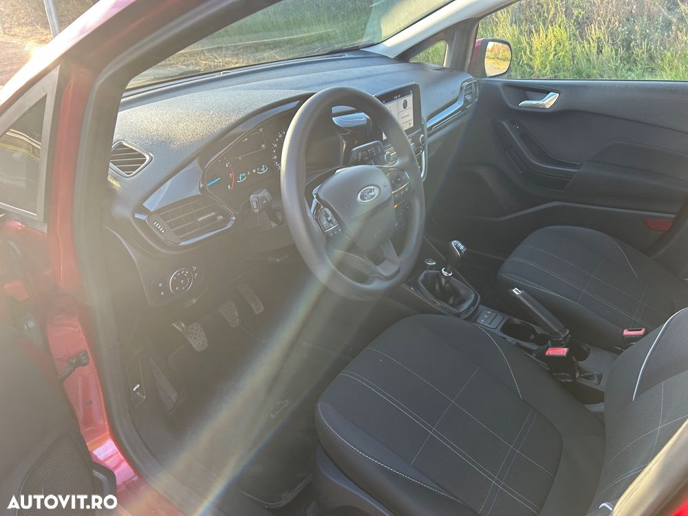 Ford Fiesta - 15