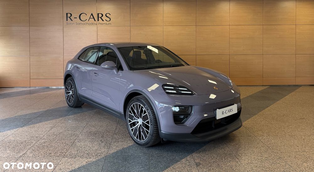 Porsche Macan - 1
