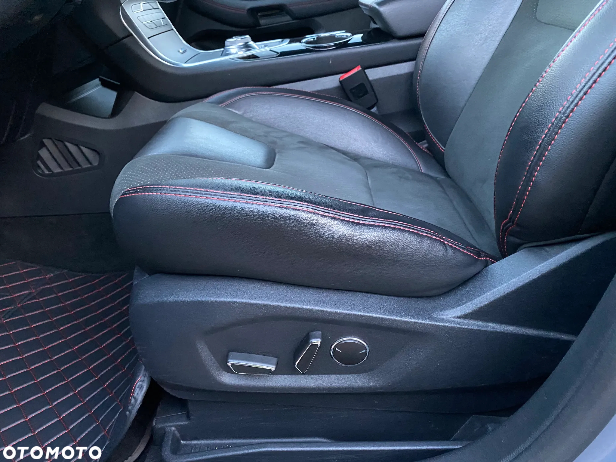 Ford S-Max 2.0 EcoBlue ST-Line - 14