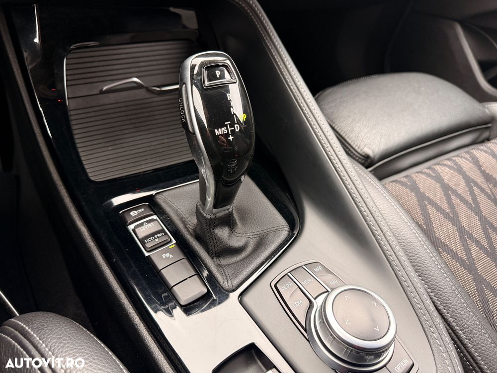 BMW X1 sDrive18d Aut. xLine - 9