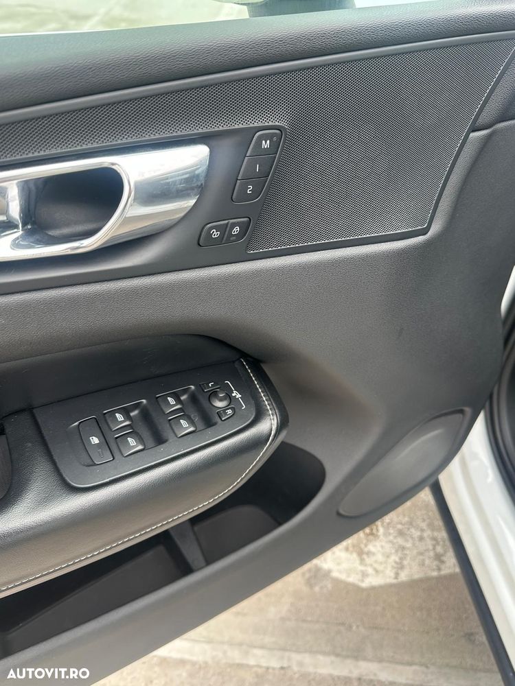 Volvo XC 60 Recharge T8 Twin Engine eAWD Polestar Engineered - 24