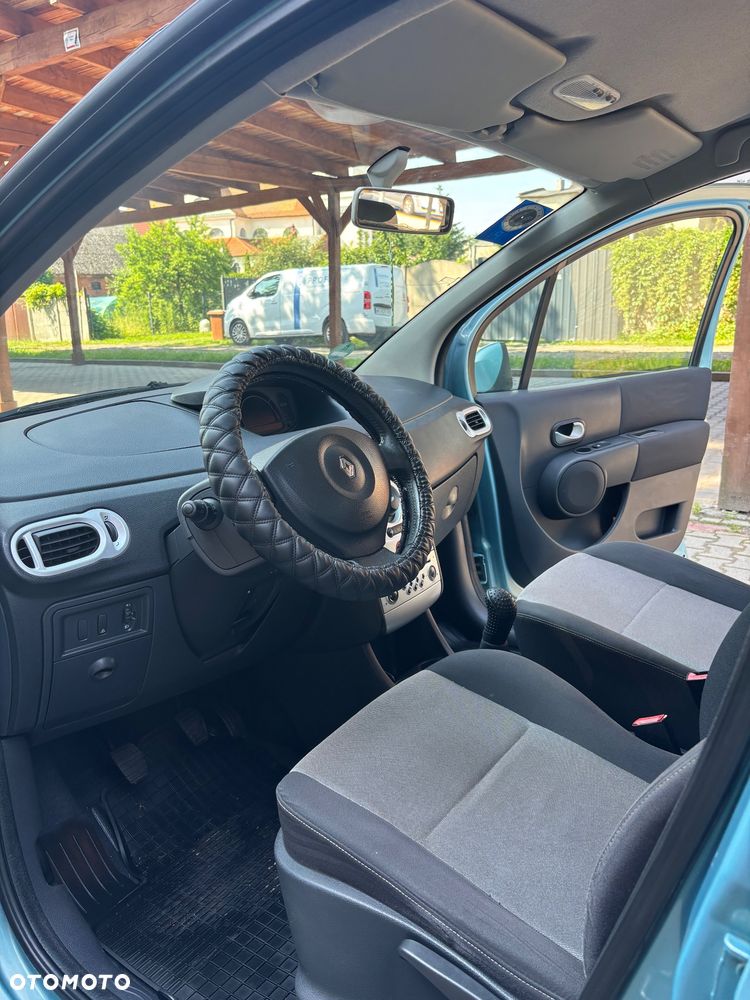 Renault Modus 1.2 16V Avantage - 21