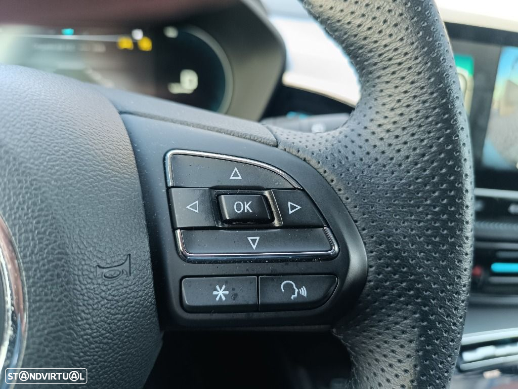 MG MG5 61 kWh Luxury - 28
