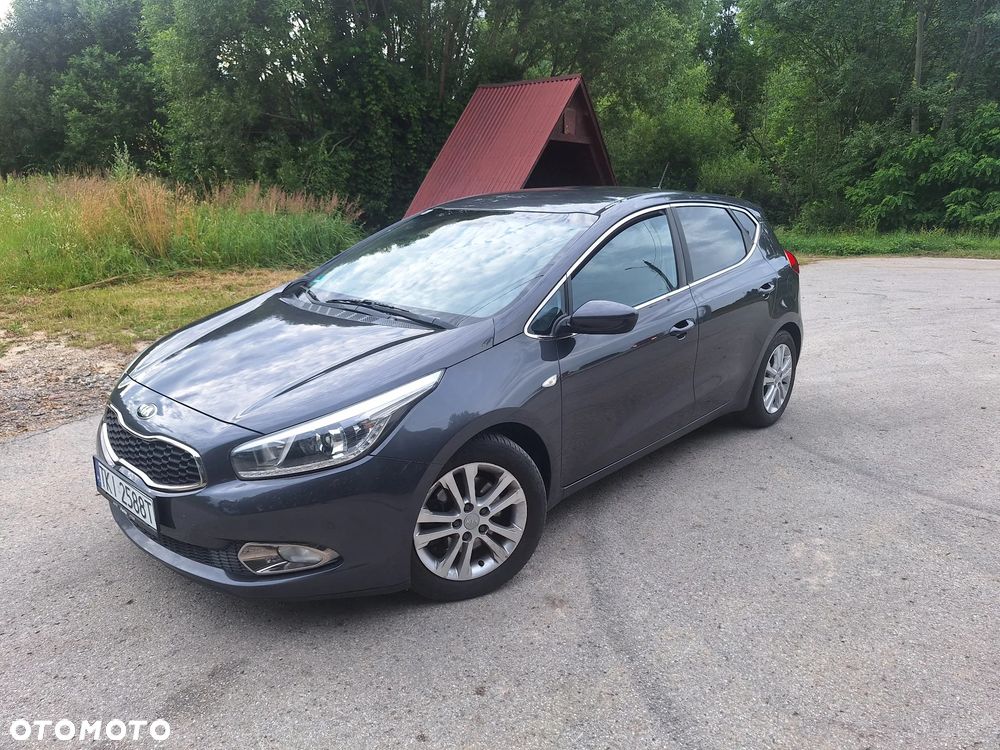 Kia Ceed - 6