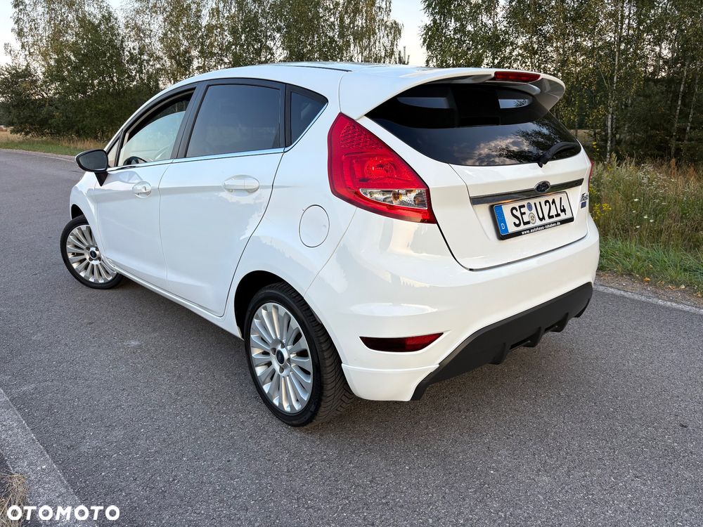 Ford Fiesta 1.4 Titanium - 13